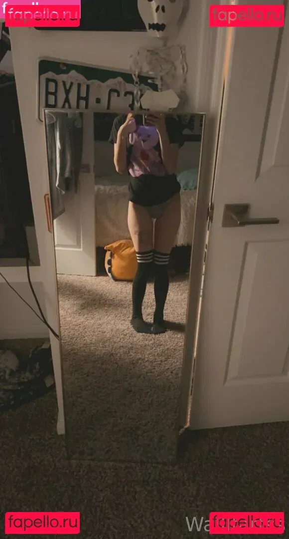 Wallfartss Onlyfans Photo Gallery 