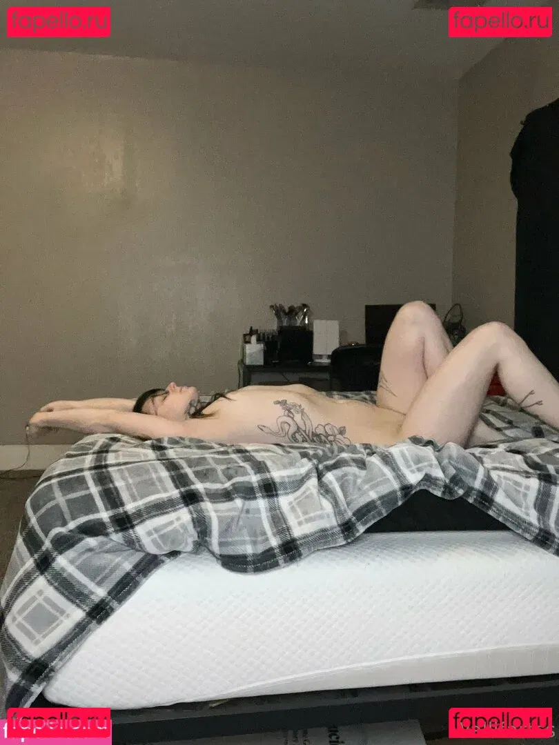 Wallfartss Onlyfans Photo Gallery 