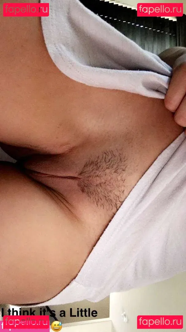 Rainey James Onlyfans Photo Gallery 