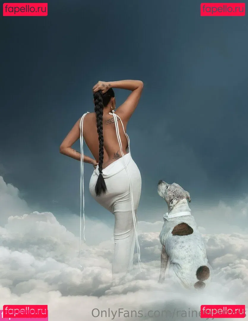 Rainey James Onlyfans Photo Gallery 