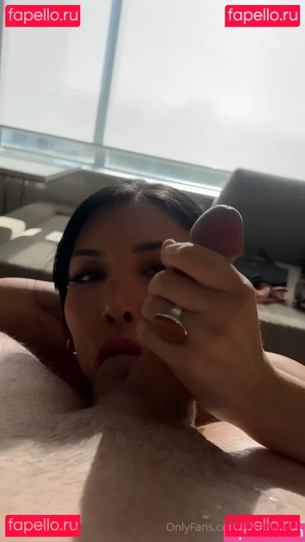 Rainey James Onlyfans Photo Gallery 