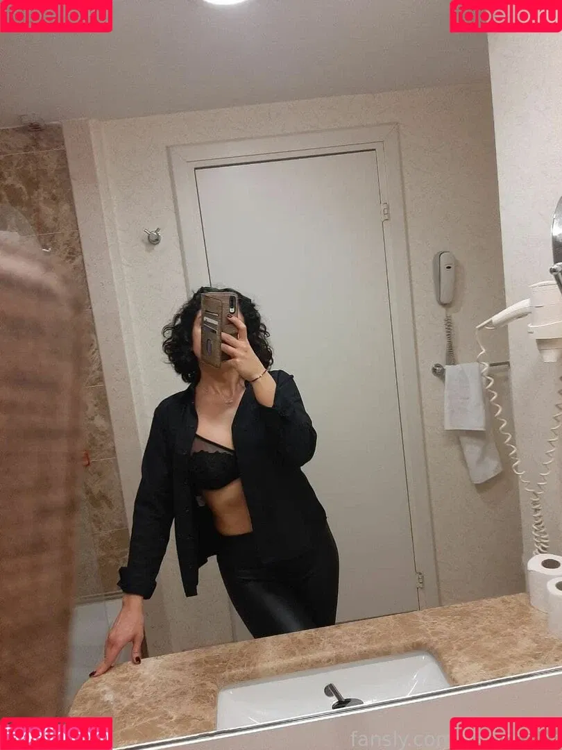 Melisa İstanbul Onlyfans Photo Gallery 