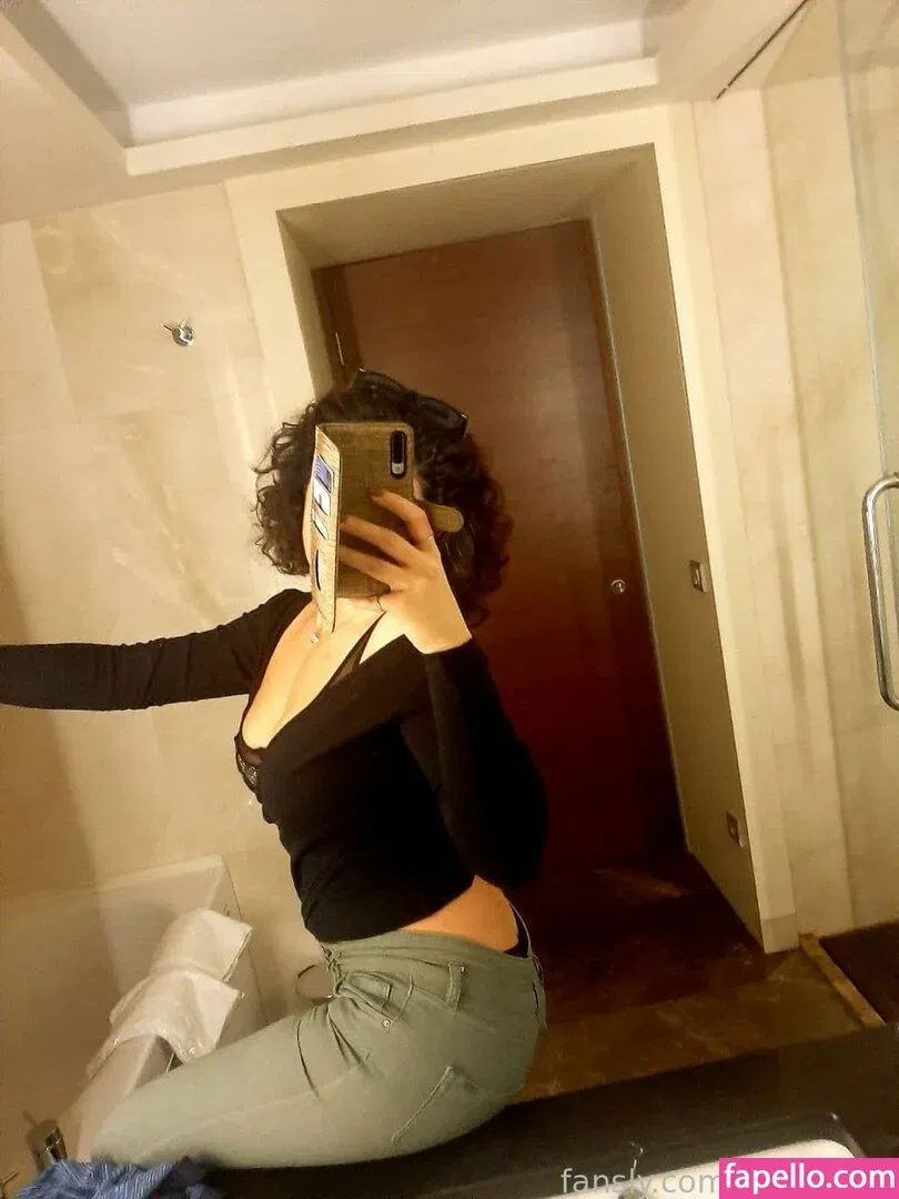 Melisa İstanbul Onlyfans Photo Gallery 