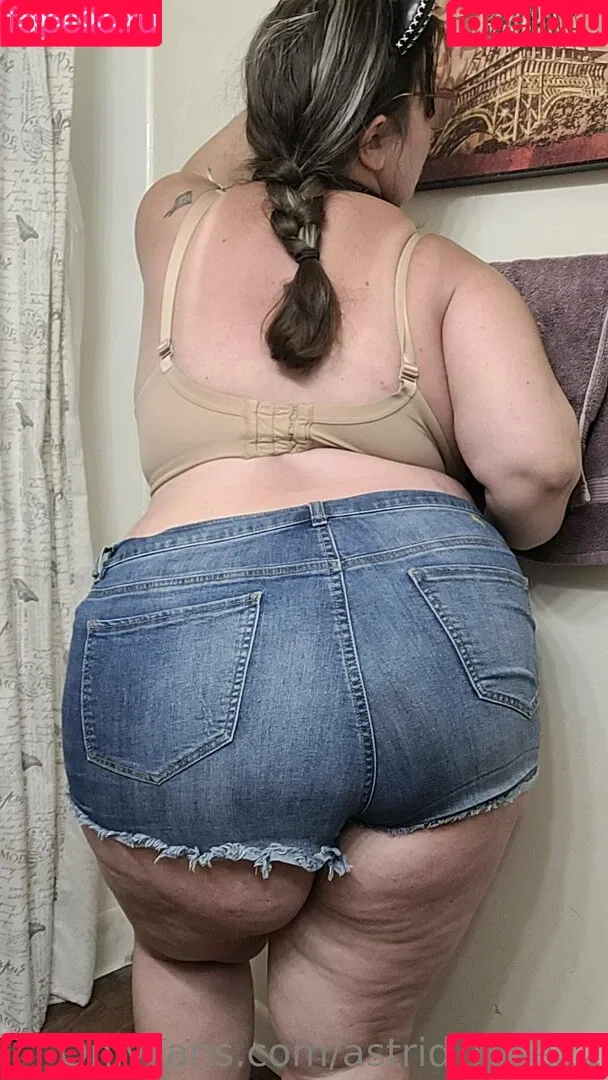 astrid_rose22 Onlyfans Photo Gallery 