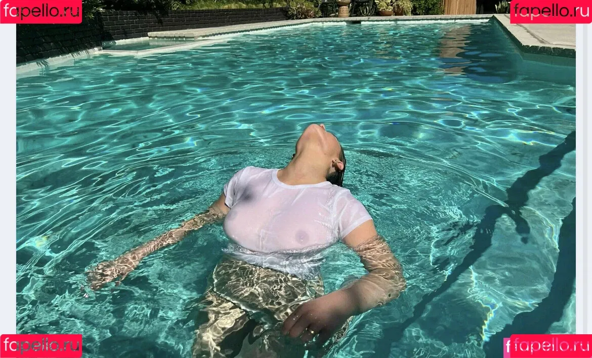 Sophie Stone House Onlyfans Photo Gallery 