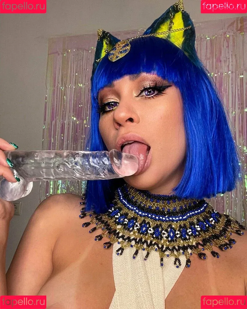 Julia Unicorn Onlyfans Photo Gallery 