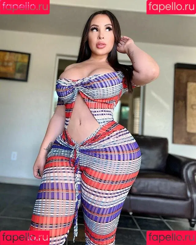 vickylicious Onlyfans Photo Gallery 