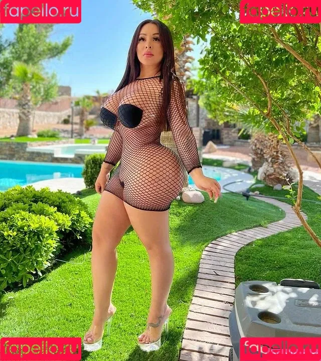 vickylicious Onlyfans Photo Gallery 