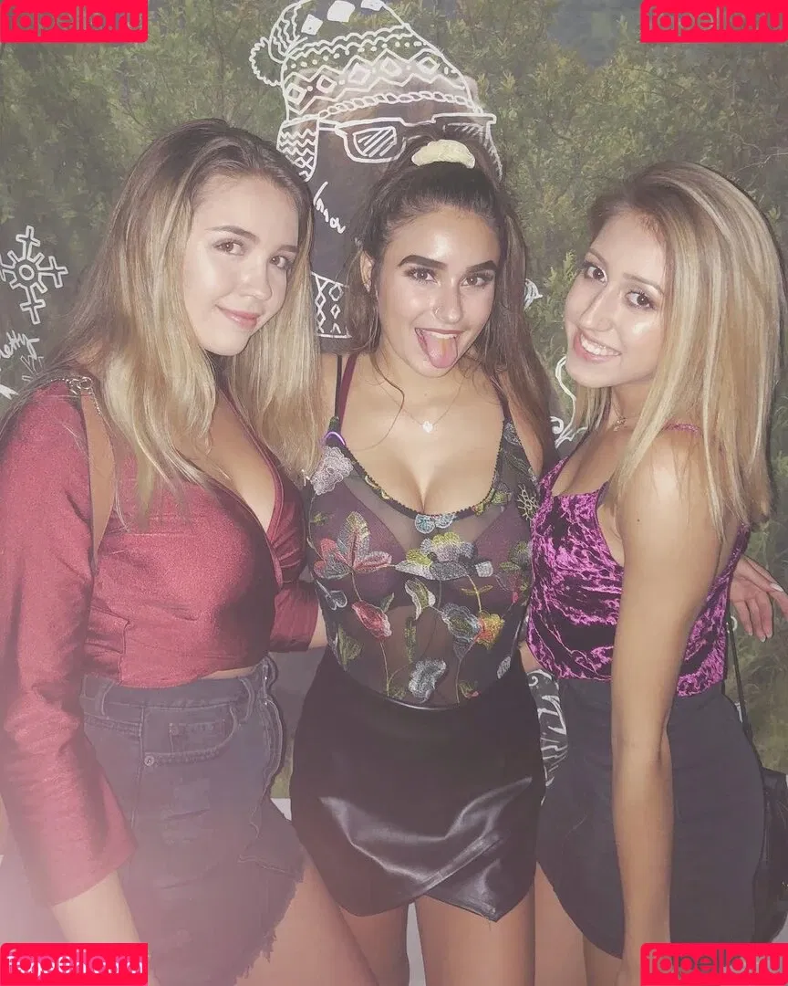 Cami Onlyfans Photo Gallery 