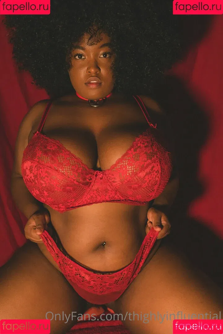 Thighlyinfluential Onlyfans Photo Gallery 