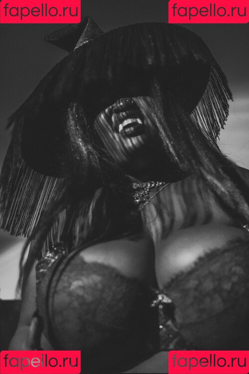 Thighlyinfluential Onlyfans Photo Gallery 