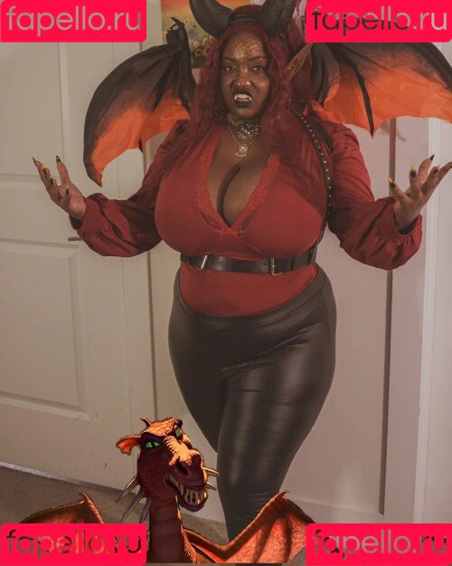 Thighlyinfluential Onlyfans Photo Gallery 