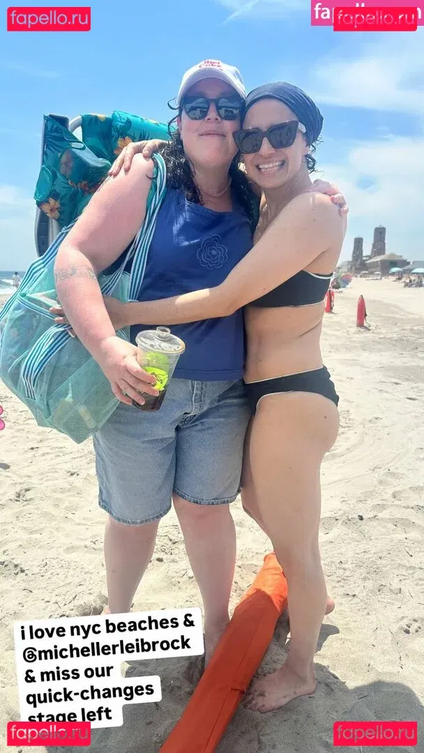 Ilana Glazer Onlyfans Photo Gallery 