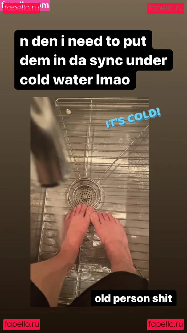 Ilana Glazer Onlyfans Photo Gallery 