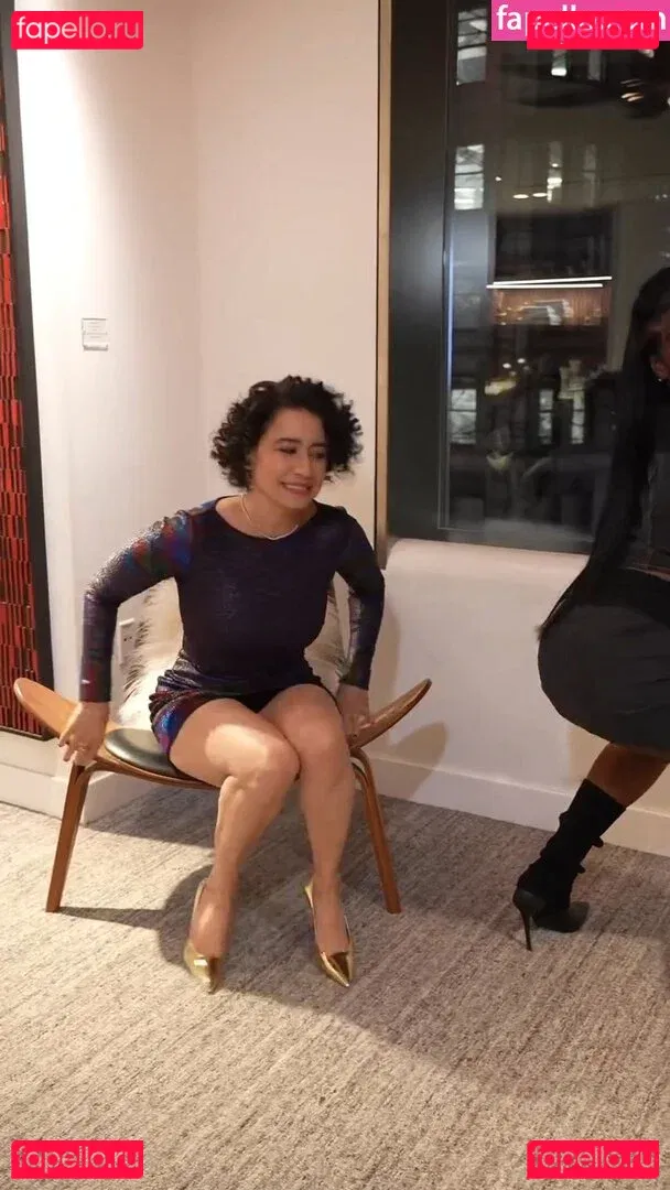 Ilana Glazer Onlyfans Photo Gallery 