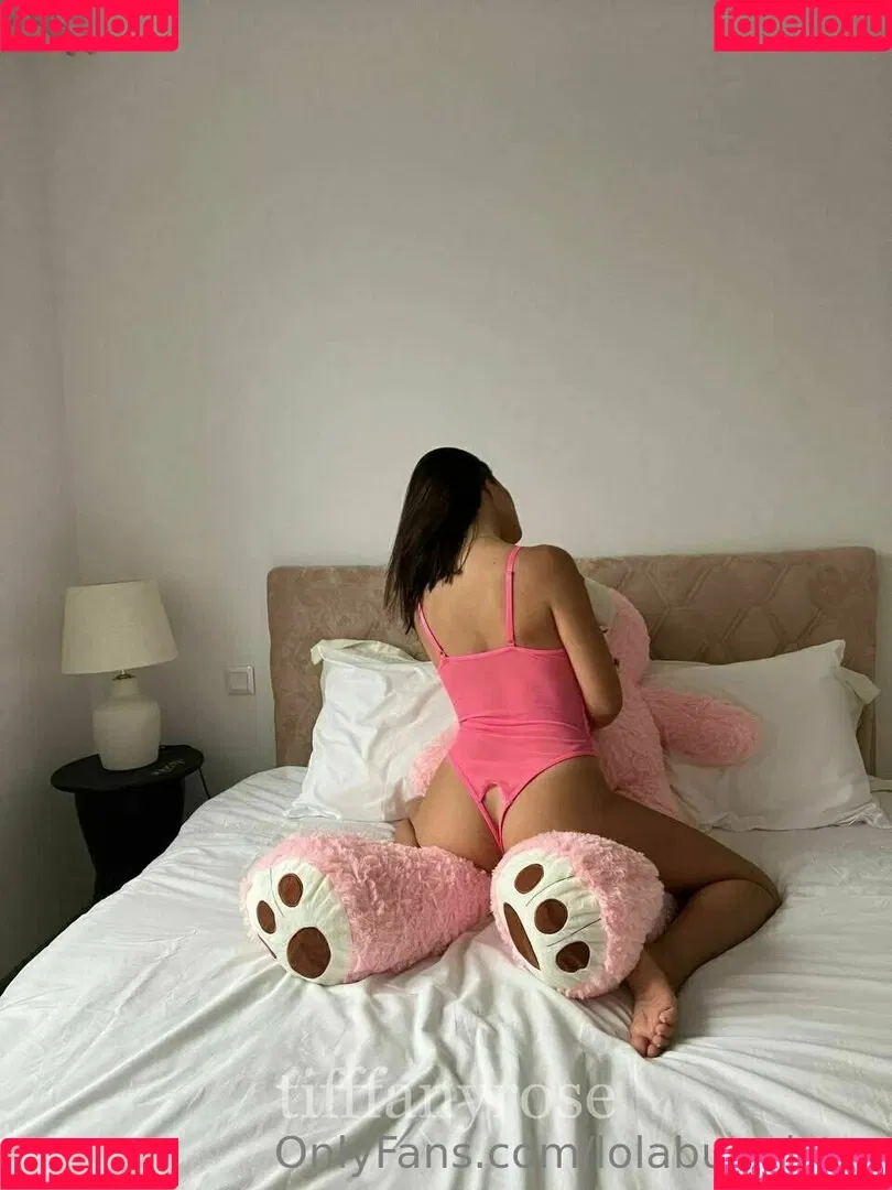 novaseren Onlyfans Photo Gallery 