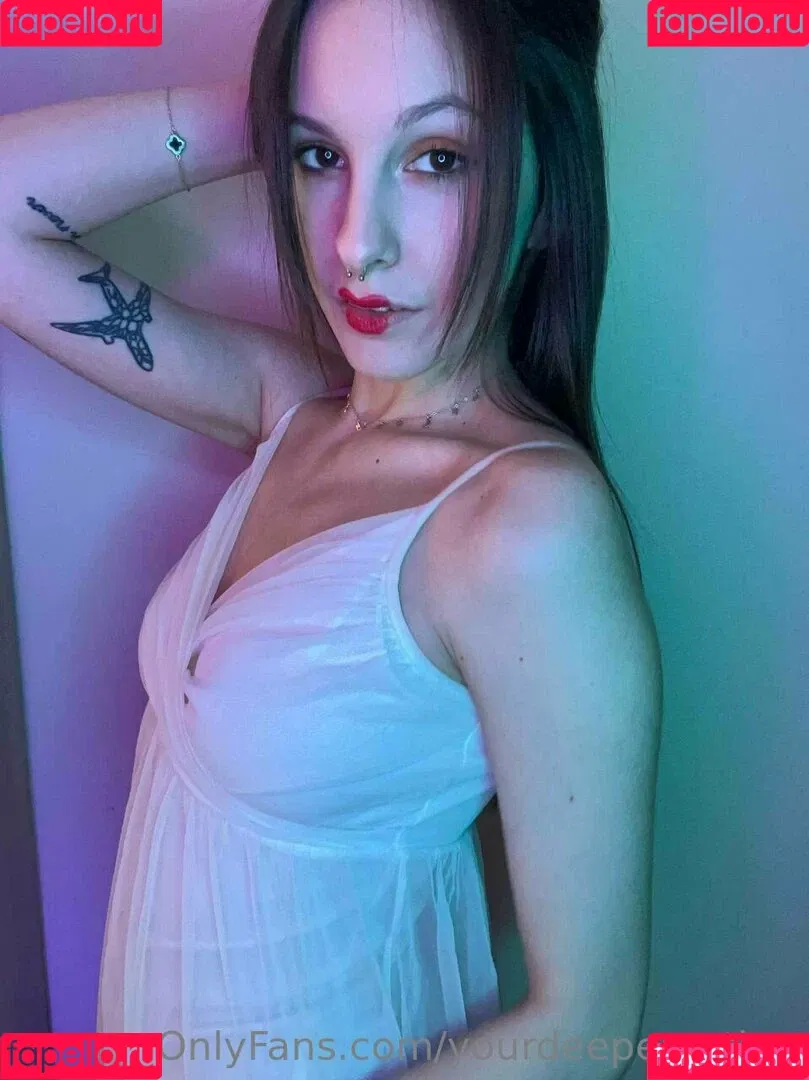 novaseren Onlyfans Photo Gallery 