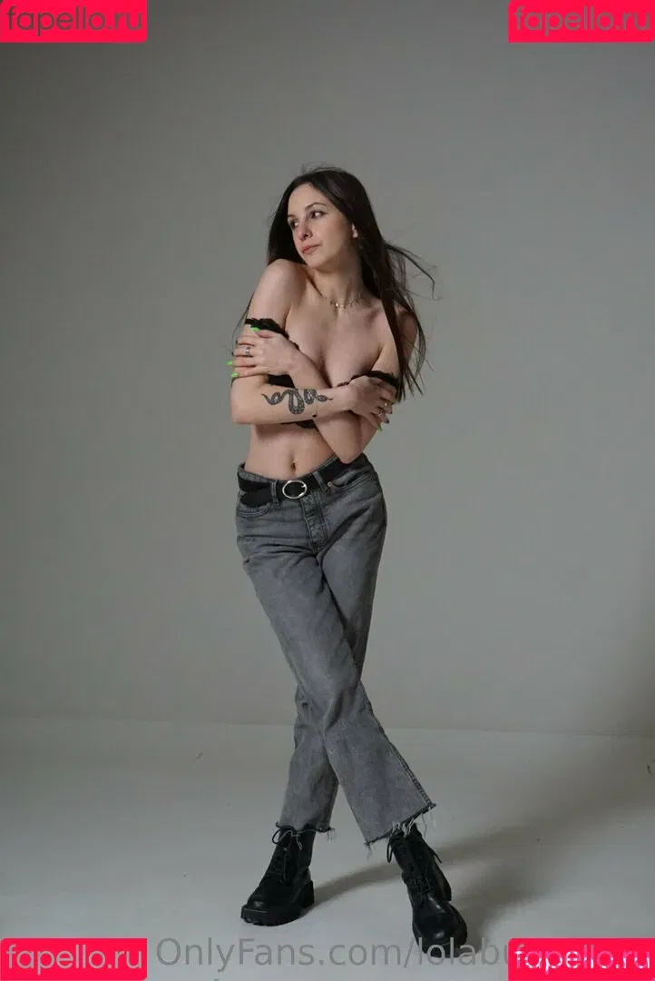 novaseren Onlyfans Photo Gallery 