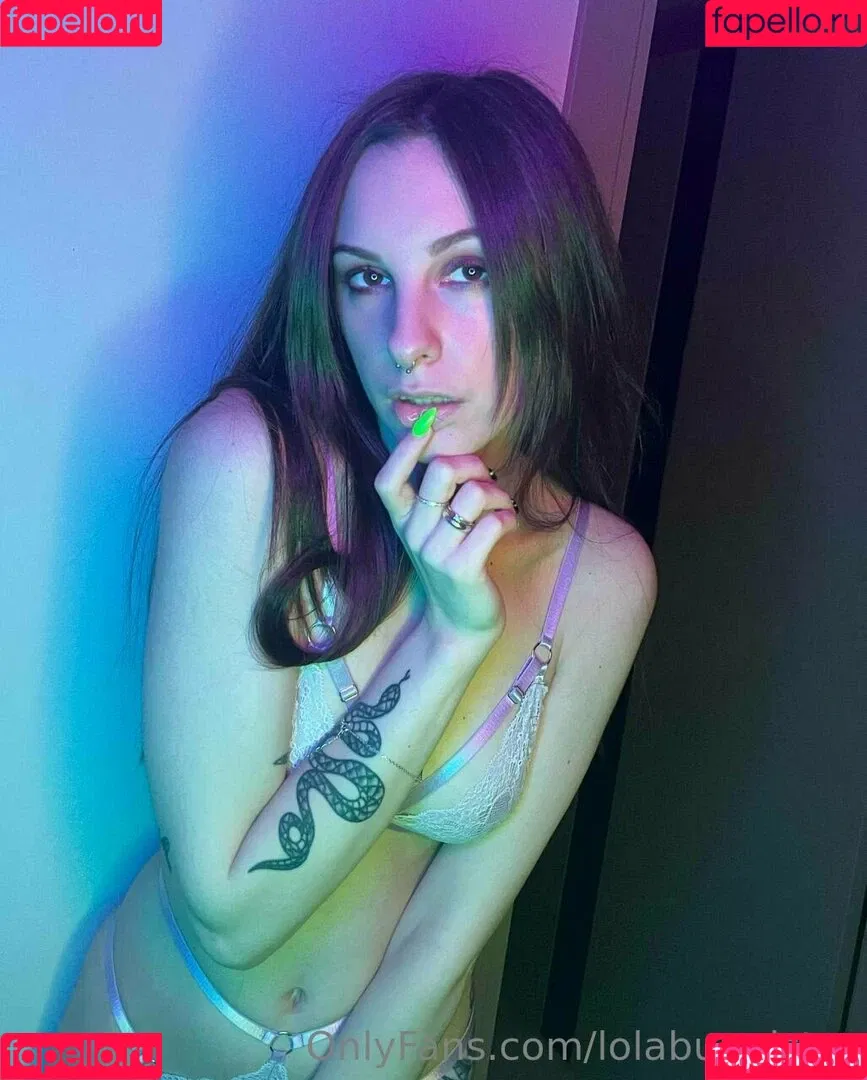 novaseren Onlyfans Photo Gallery 