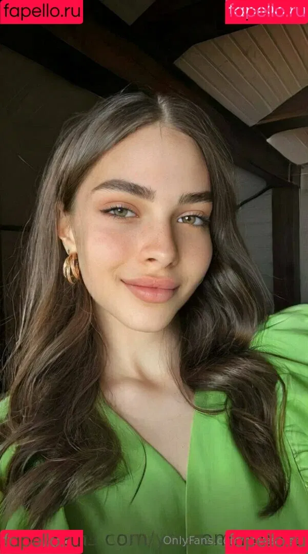 novaseren Onlyfans Photo Gallery 