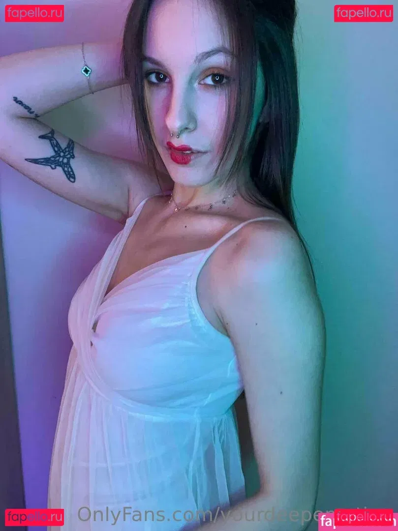 novaseren Onlyfans Photo Gallery 