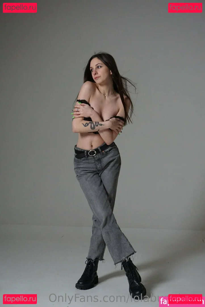 novaseren Onlyfans Photo Gallery 