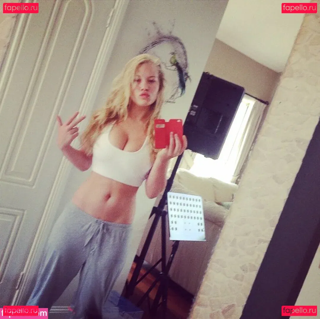 Anja Nissen Onlyfans Photo Gallery 