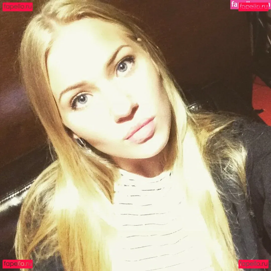 Anja Nissen Onlyfans Photo Gallery 