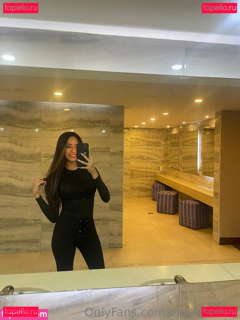 emythekitty Onlyfans Photo Gallery 