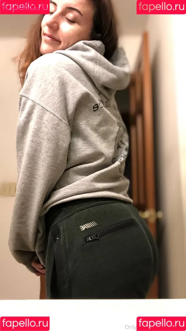 asmrkay Onlyfans Photo Gallery 