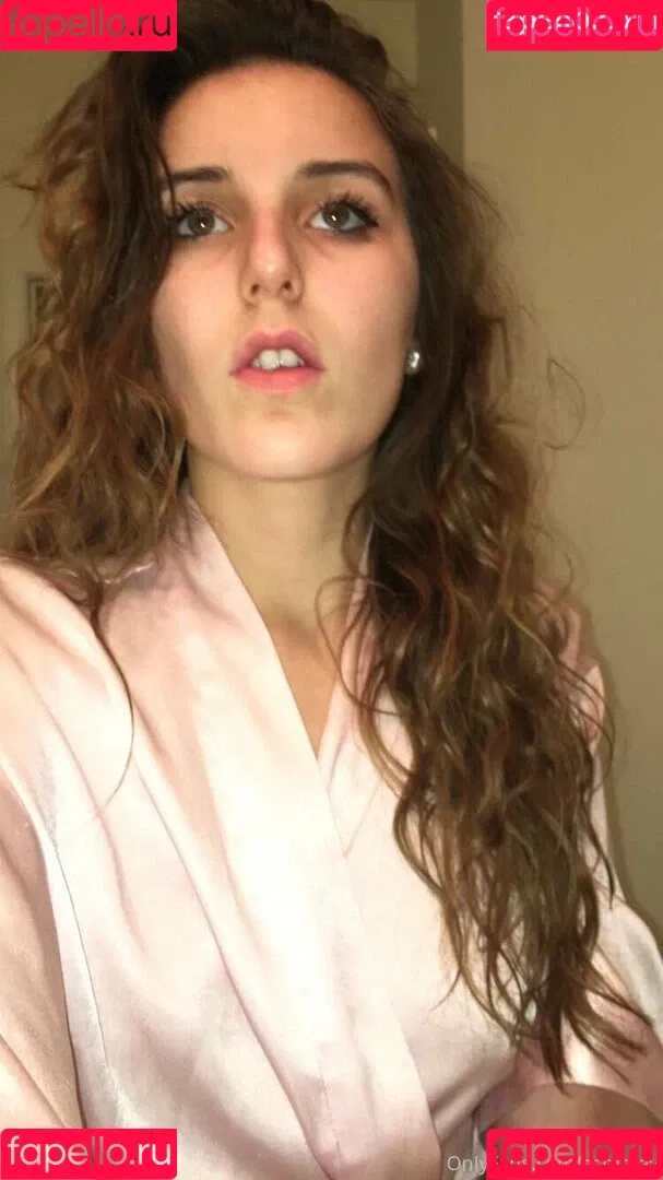 asmrkay Onlyfans Photo Gallery 
