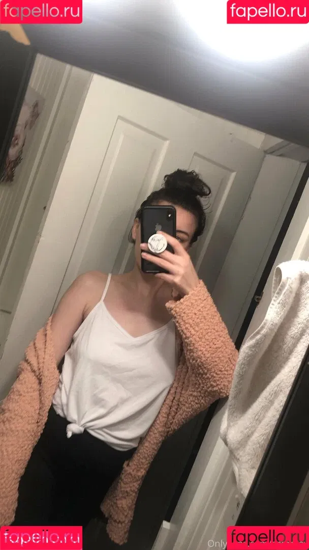 asmrkay Onlyfans Photo Gallery 
