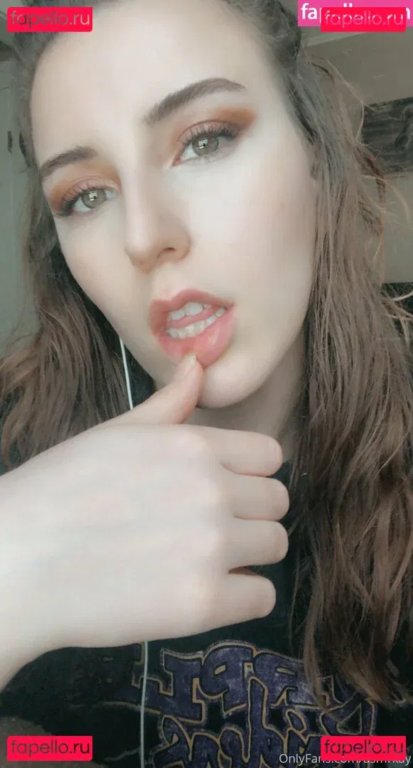 asmrkay Onlyfans Photo Gallery 