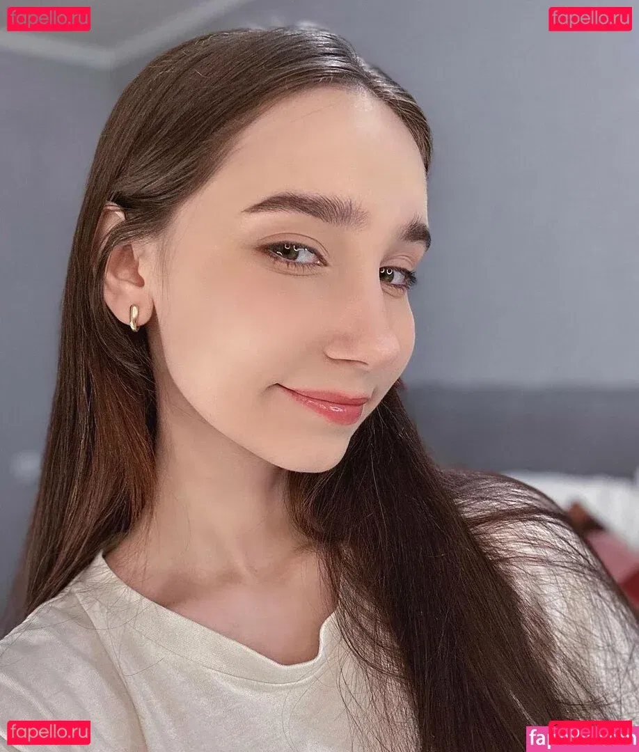 hotwifenextd00r Onlyfans Photo Gallery 