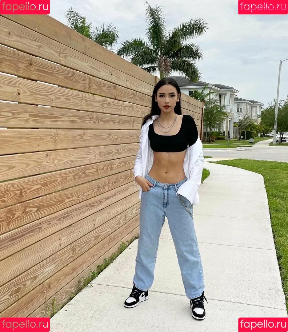Ashleyrqe Onlyfans Photo Gallery 