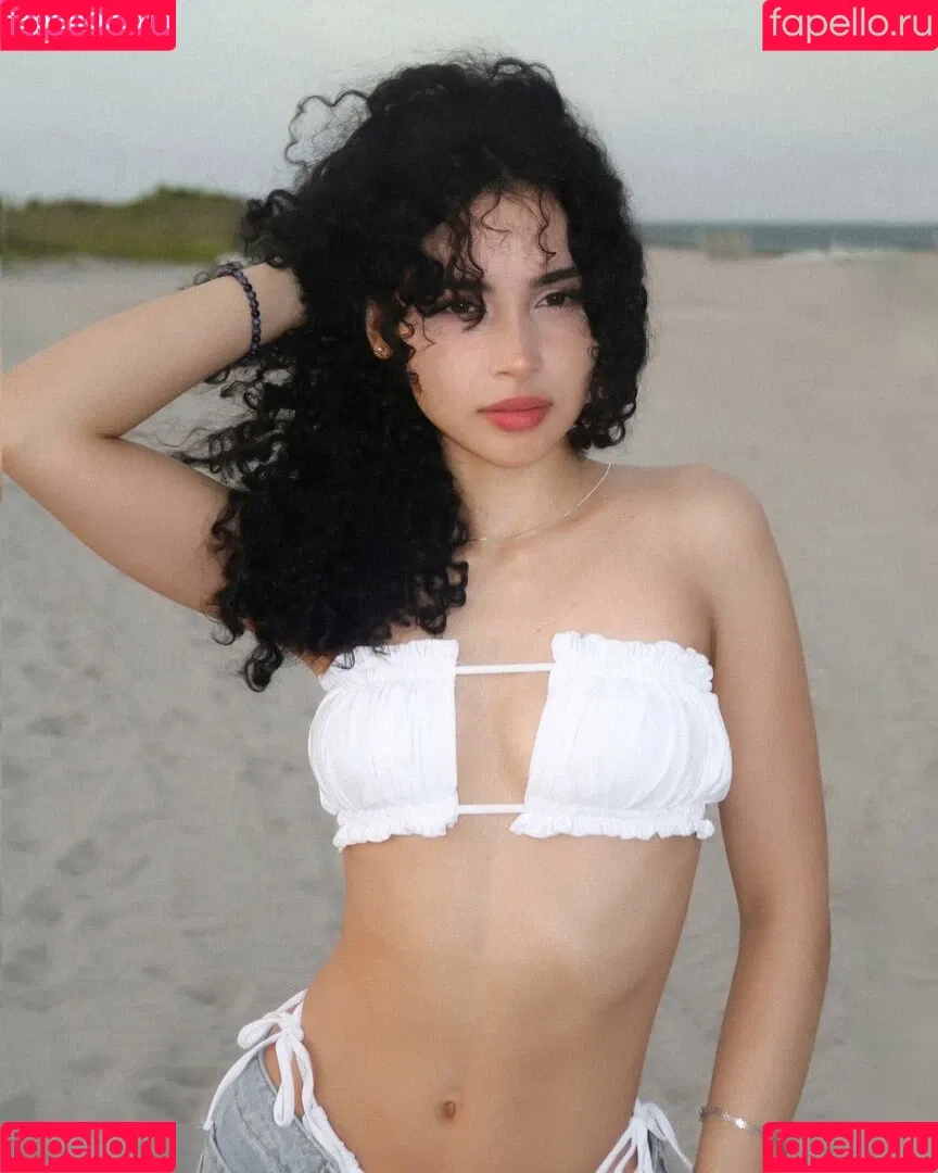 Ashleyrqe Onlyfans Photo Gallery 