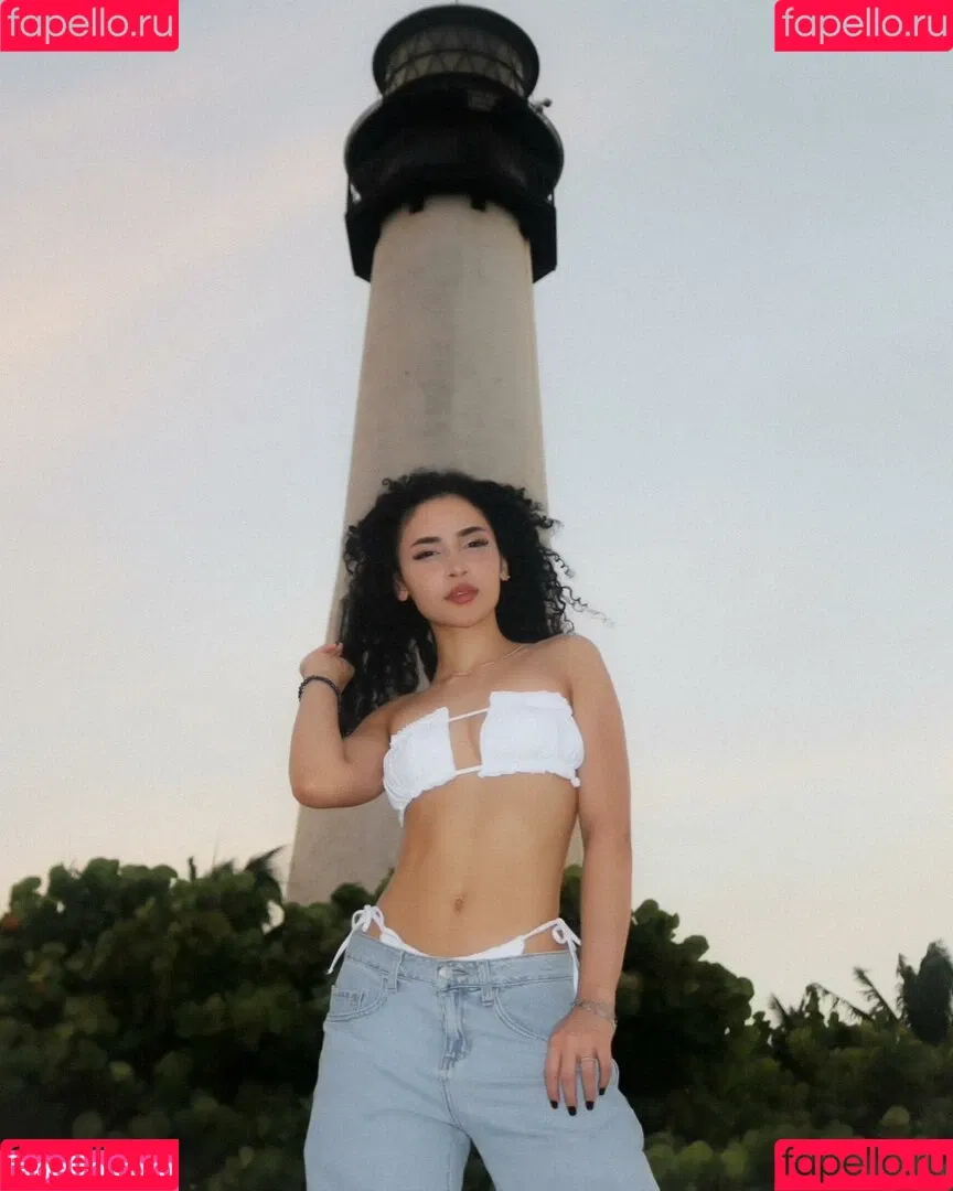 Ashleyrqe Onlyfans Photo Gallery 
