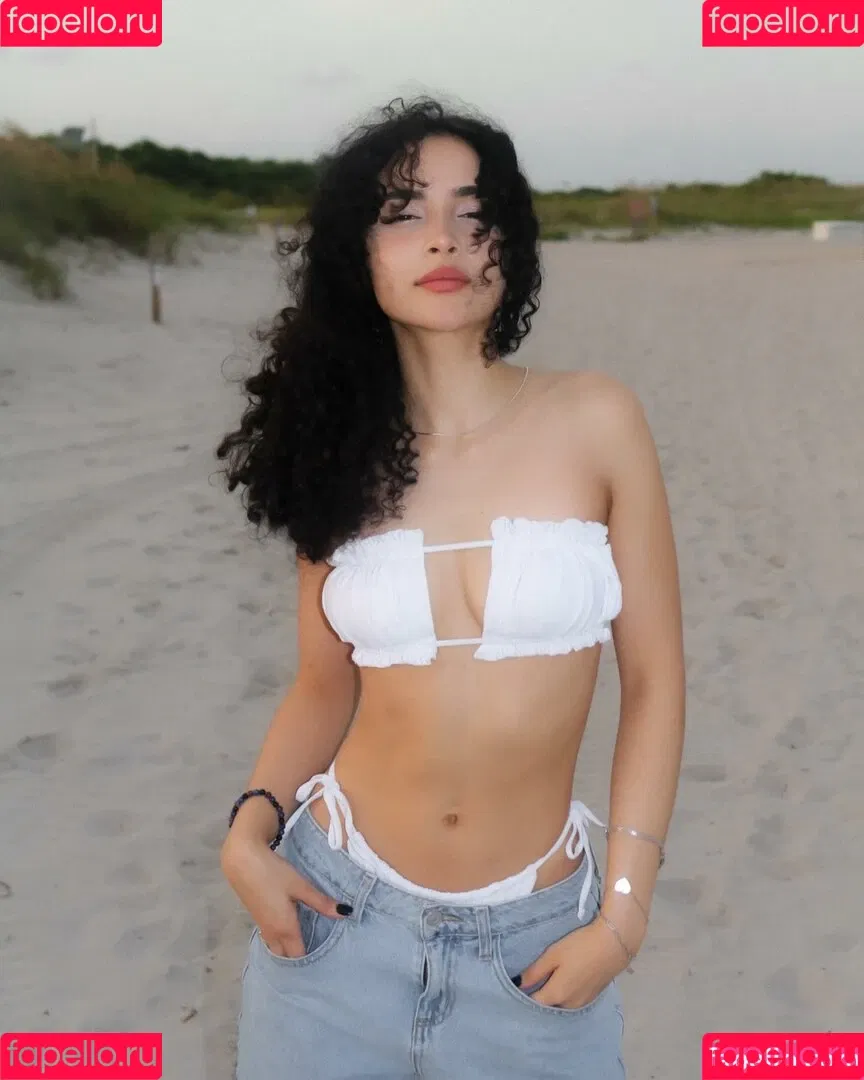 Ashleyrqe Onlyfans Photo Gallery 