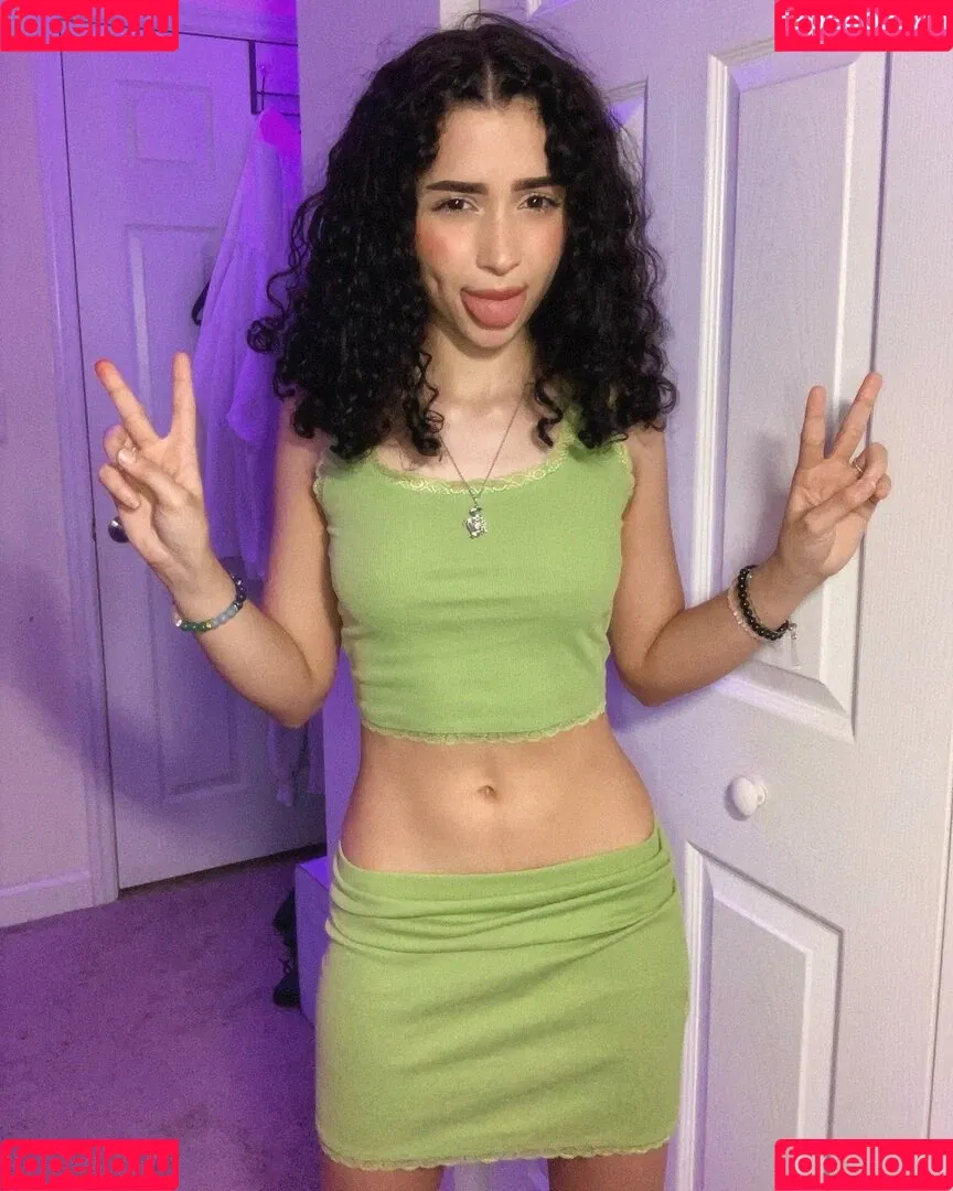 Ashleyrqe Onlyfans Photo Gallery 