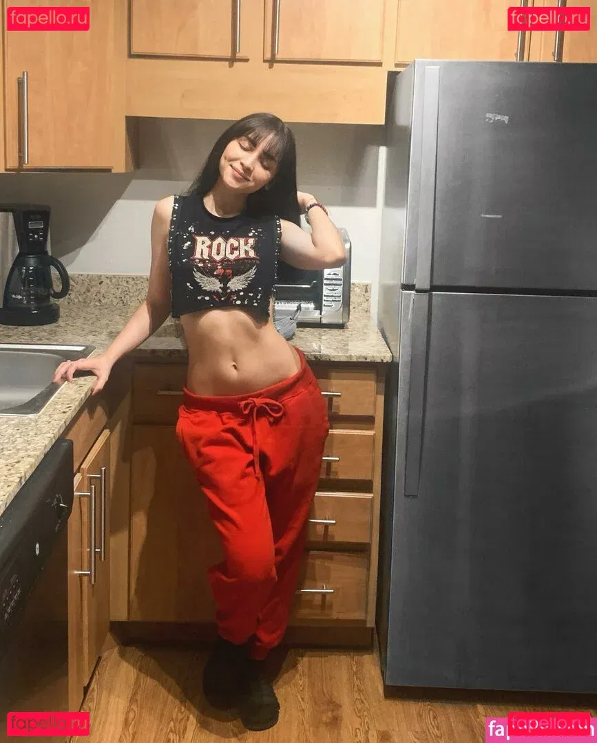 Ashleyrqe Onlyfans Photo Gallery 