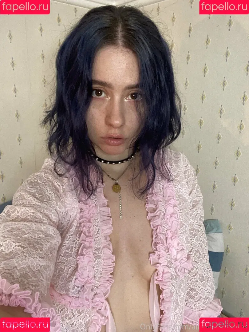 alice.free.sweets Onlyfans Photo Gallery 