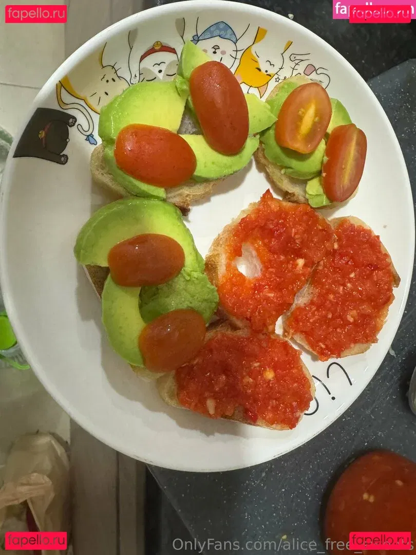 alice.free.sweets Onlyfans Photo Gallery 