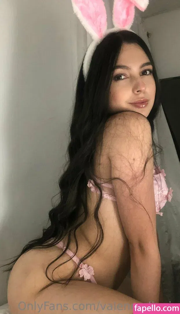 valenmolinaju Onlyfans Photo Gallery 