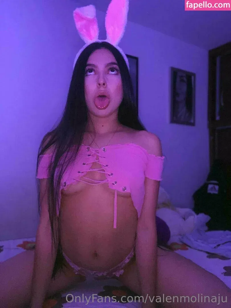 valenmolinaju Onlyfans Photo Gallery 