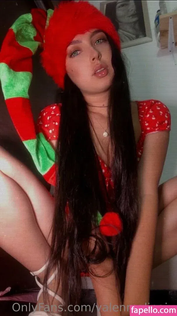 valenmolinaju Onlyfans Photo Gallery 