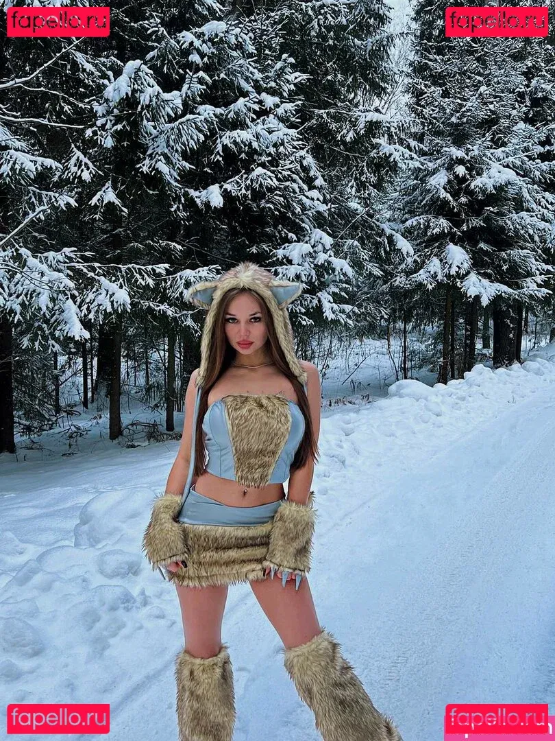 yaadashulya Onlyfans Photo Gallery 