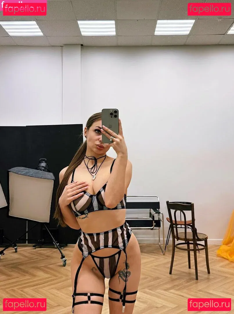 yaadashulya Onlyfans Photo Gallery 