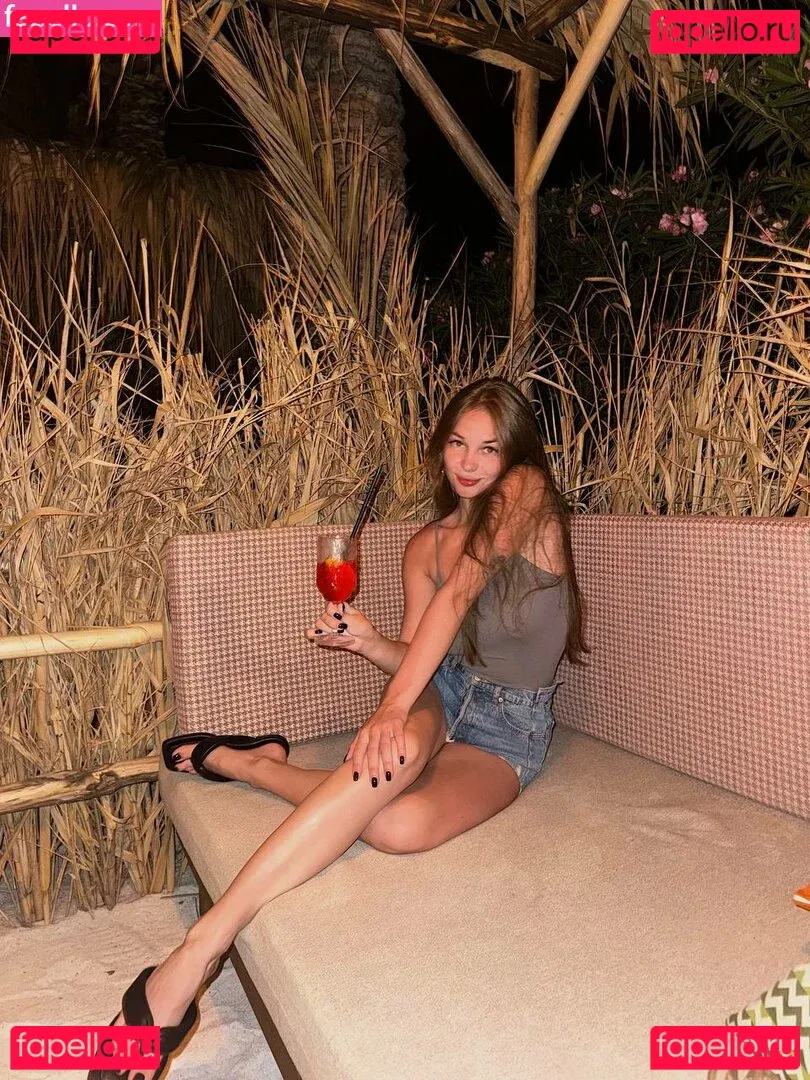 yaadashulya Onlyfans Photo Gallery 