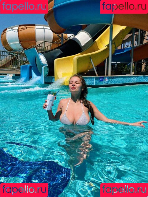 yaadashulya Onlyfans Photo Gallery 