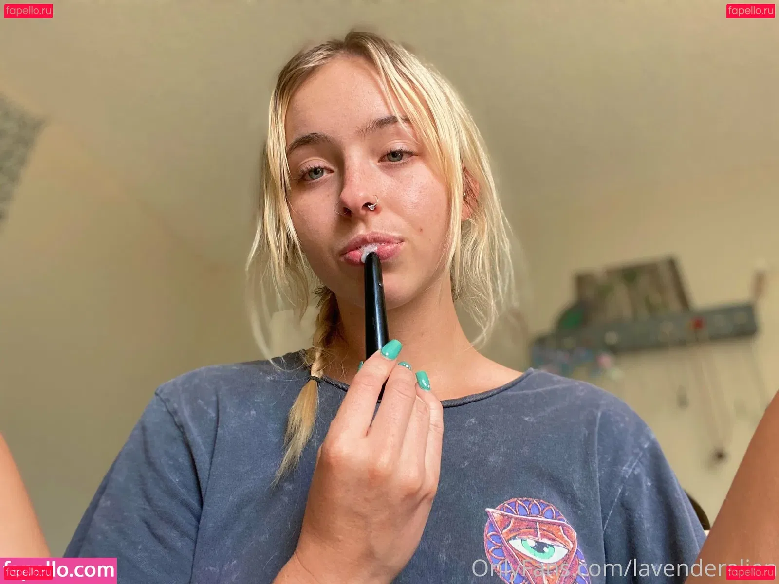 lavenderalien Onlyfans Photo Gallery 